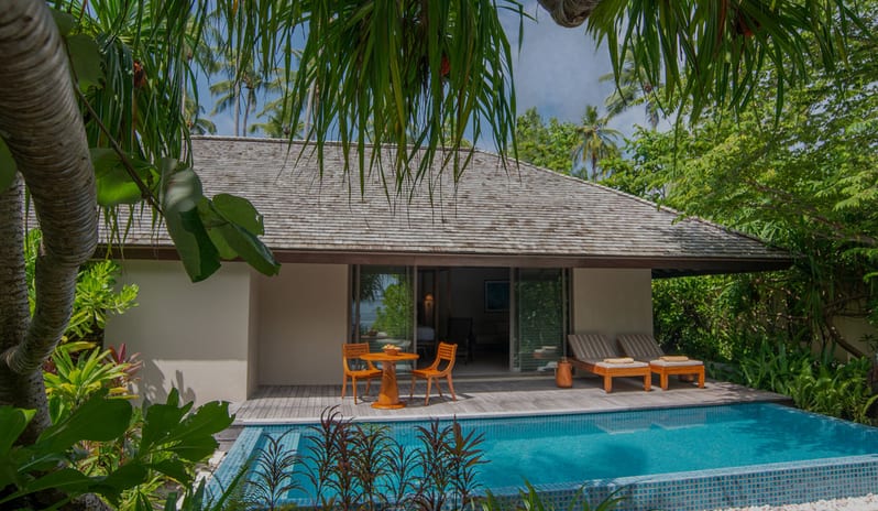 DELUXE BEACH POOL VILLA
